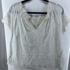 Ellison White Short-Sleeved Blouse, Women's L, V-Neck, w/ Papel Picado Design